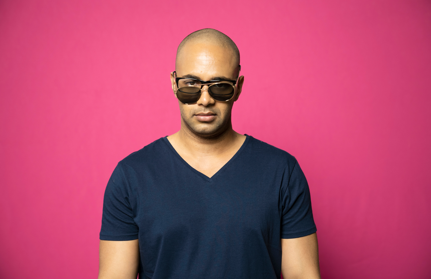 Kan øjenlaser eller en linseudskiftning beskytte mod solens skarpe stråler?