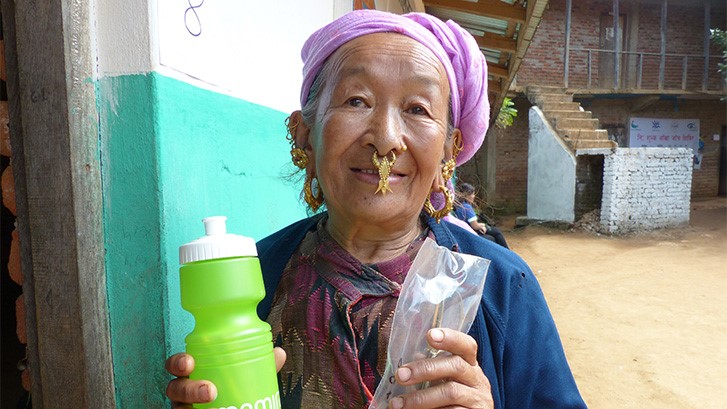 Briller får nyt liv i Nepal