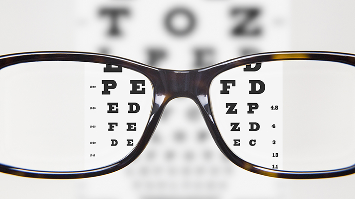 Stabilt syn – hvorfor er det vigtigt i forbindelse med øjenlaser og linseudskiftning?