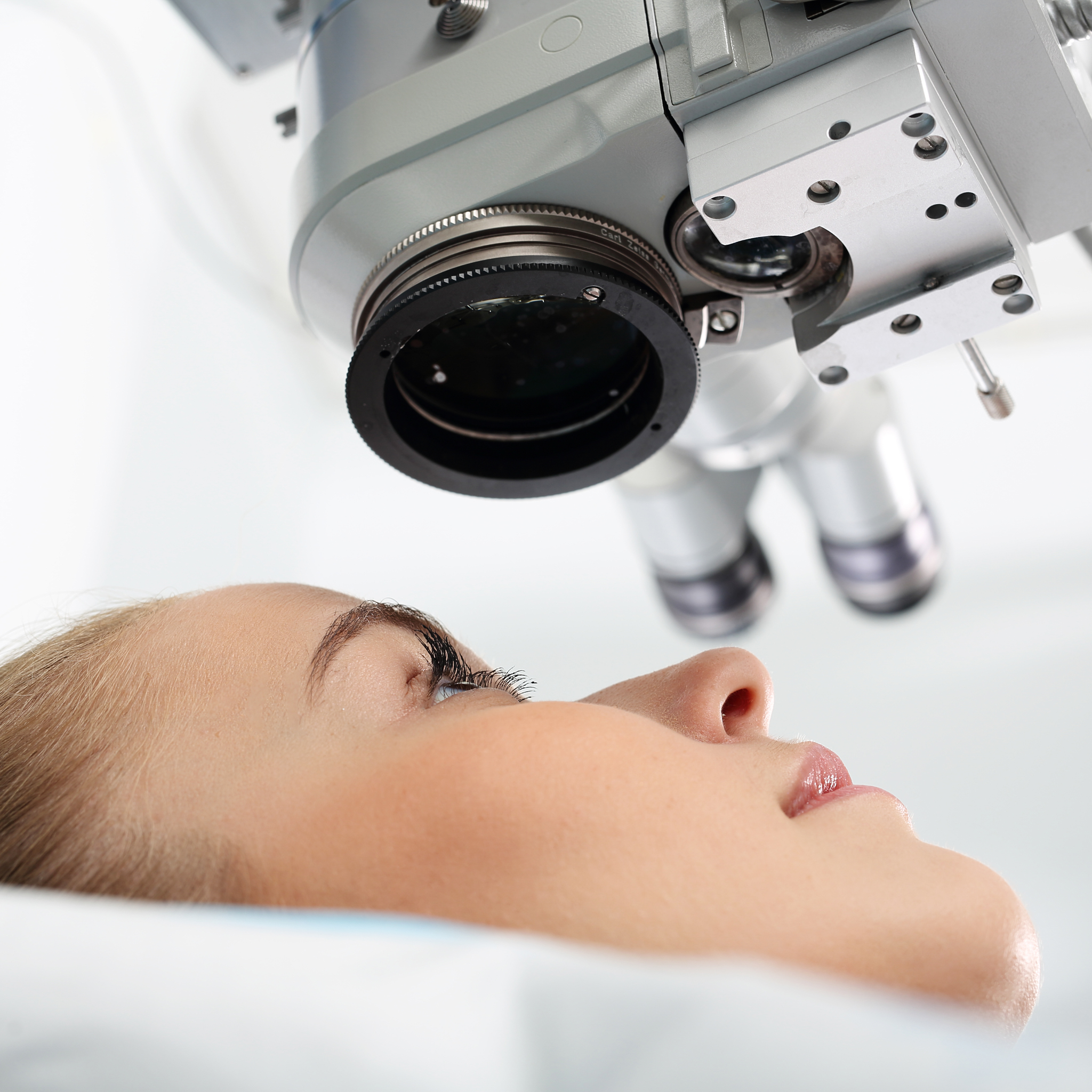 Eye laser surgery