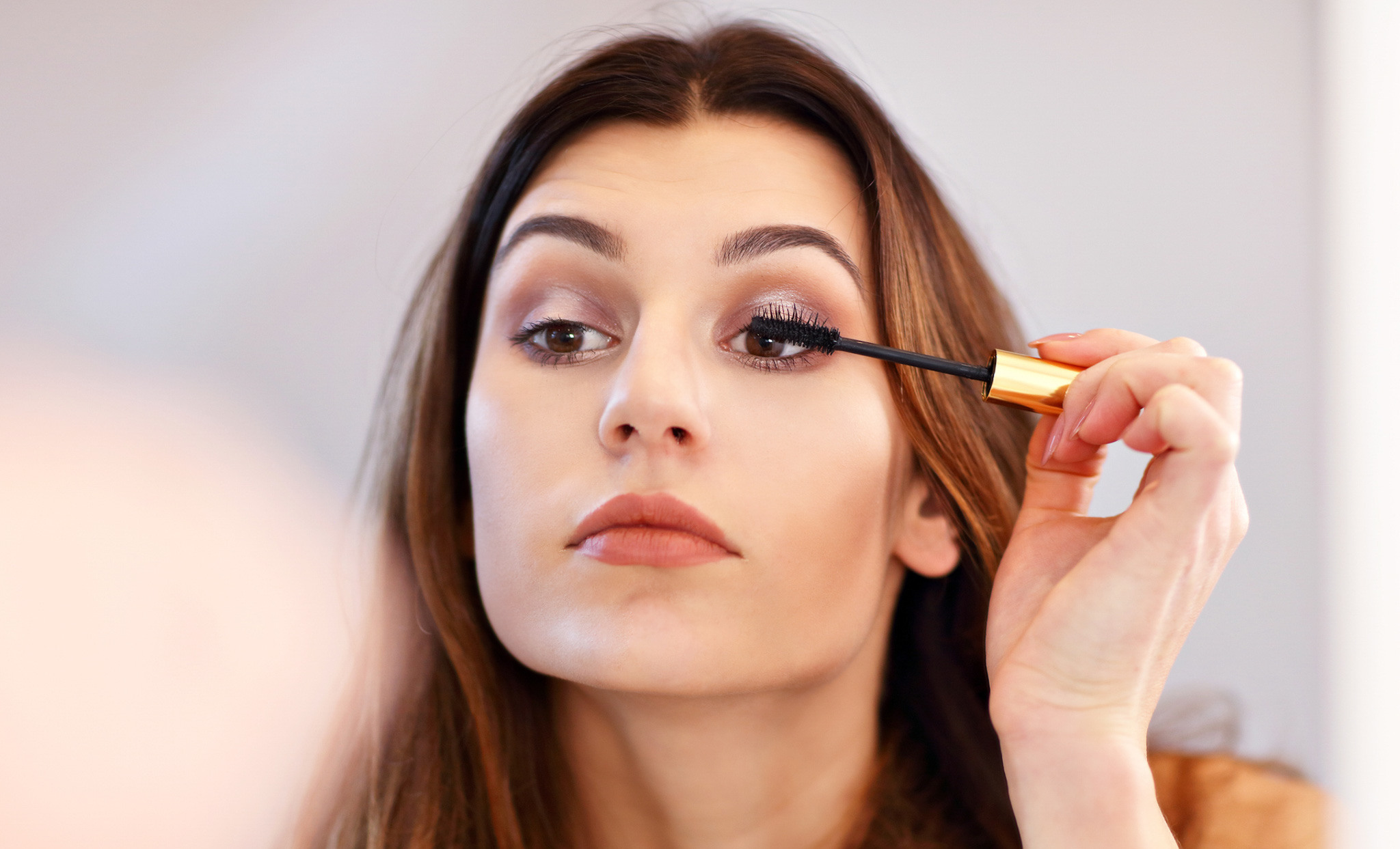 Hvornår kan jeg bruge øjenmakeup igen?