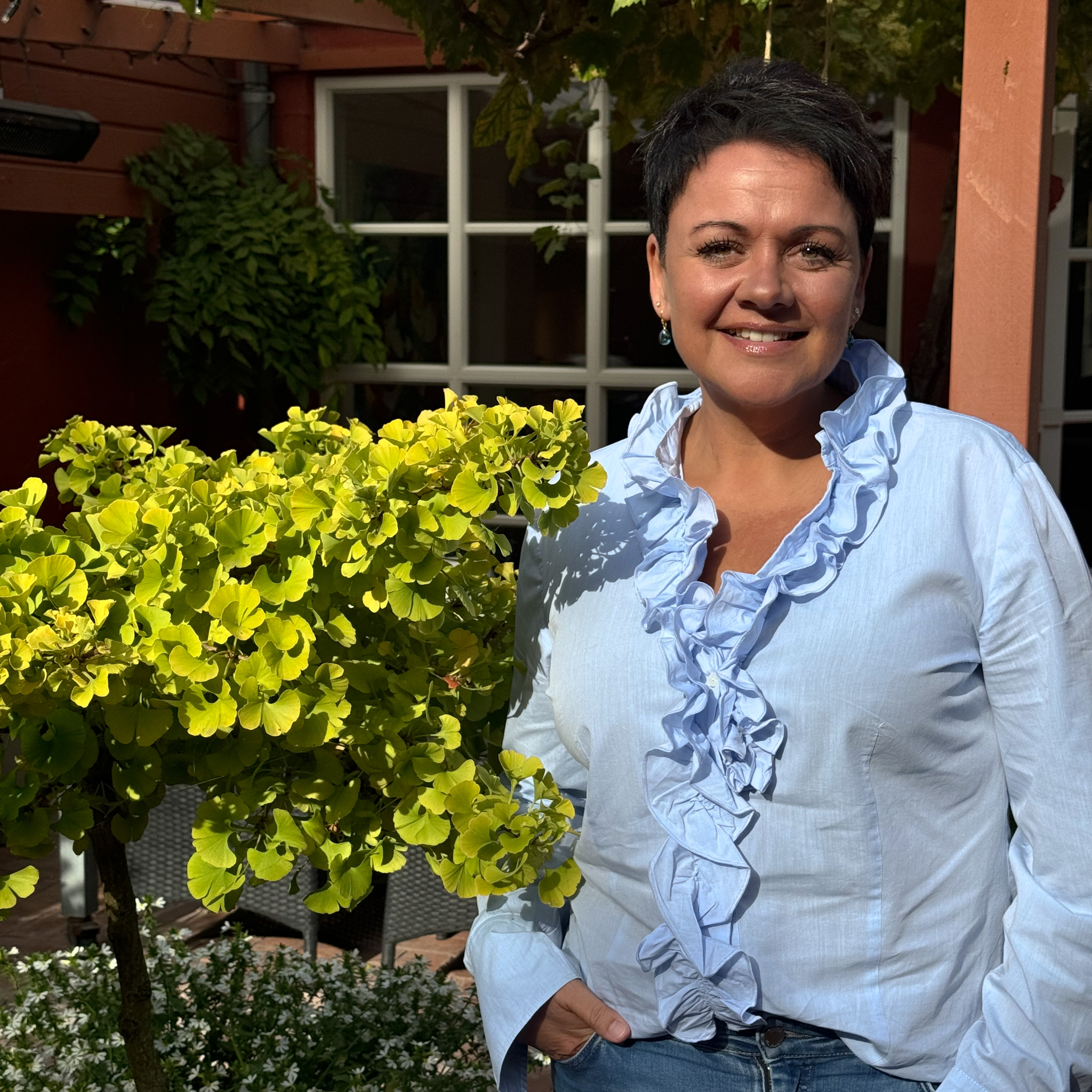 Tanja Chræmmer fortæller om hendes oplevelse med linseudskiftning hos Memira. En investering i livskvalitet, der har givet friheden tilbage i både arbejde og hverdagen.